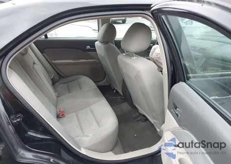 2012 Ford Fusion S z USA, uszkodzony, nr VIN 3FAHP0GA8CR133757